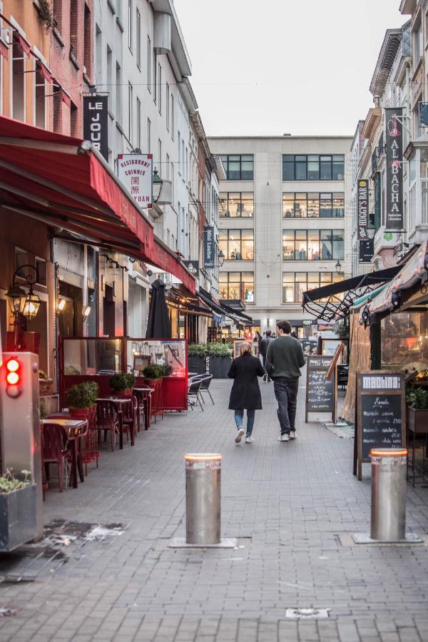 Quartier Louise Studios Bruxelas Exterior foto